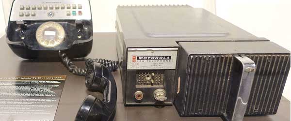 original-car-phone