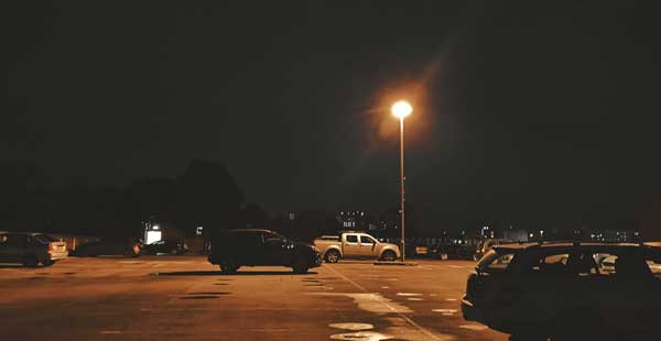 safe-parking-at-night